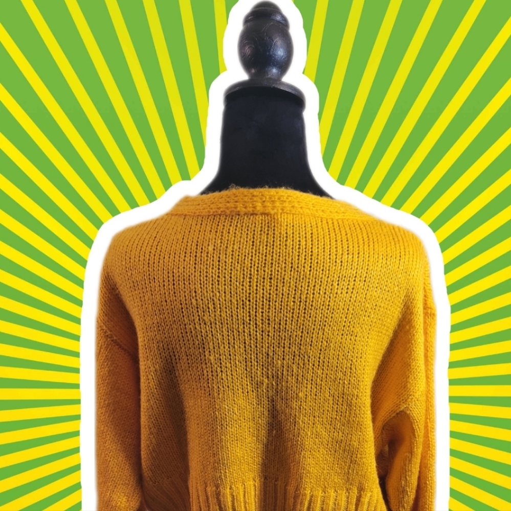 YELLOW ELEVATOR DISCO SWEATER